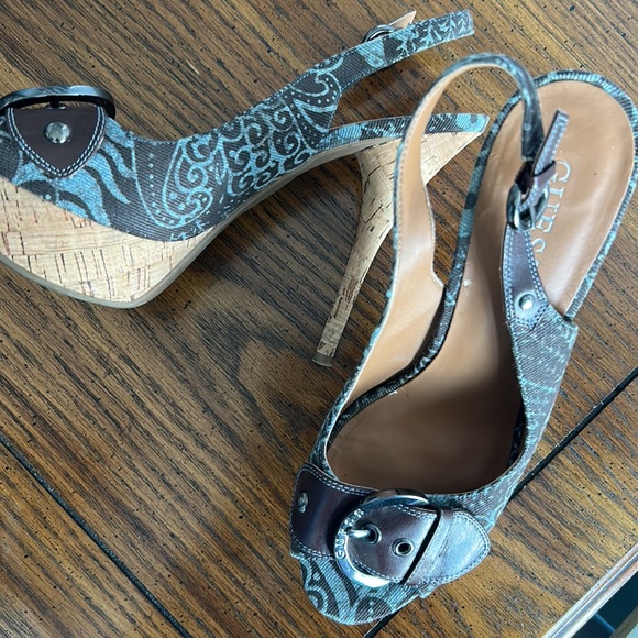 Guess High Heels - Picture 2 of 3